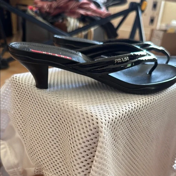 AUTHENTIC PRADA SHOES. LOWEST PRICE - Picture 4 of 7